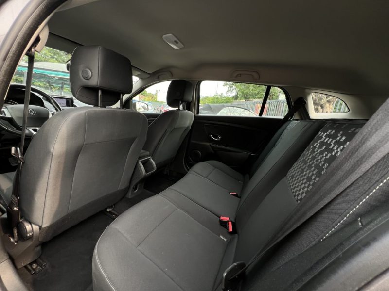 RENAULT MEGANE 3 III PHASE 2 ESTATE / BREAK 1.5 DCI 90 Cv GPS BLUETOOTH CRIT AIR 2 - GARANTIE 1 AN