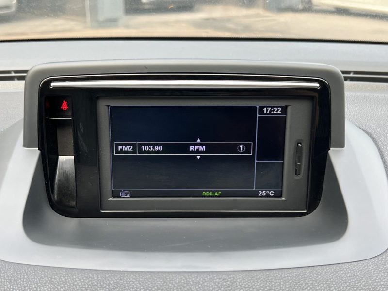 RENAULT MEGANE 3 III PHASE 2 ESTATE / BREAK 1.5 DCI 90 Cv GPS BLUETOOTH CRIT AIR 2 - GARANTIE 1 AN