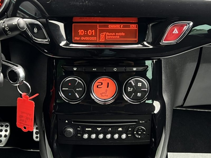 CITROEN DS3 SPORT CHIC 1.6 VTI 120 Cv ECRAN GPS BLUETOOTH FEUX LEDS CRIT AIR 1 - GARANTIE 1 AN