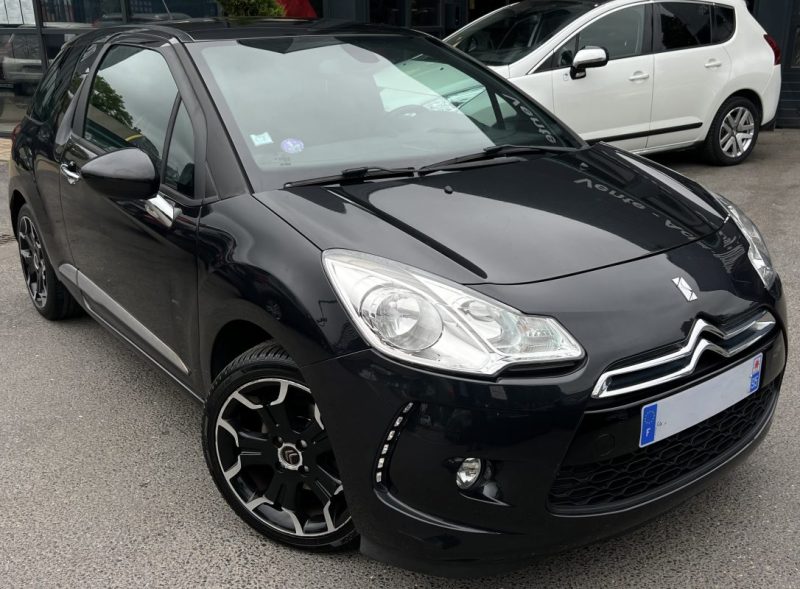 CITROEN DS3 SPORT CHIC 1.6 VTI 120 Cv ECRAN GPS BLUETOOTH FEUX LEDS CRIT AIR 1 - GARANTIE 1 AN