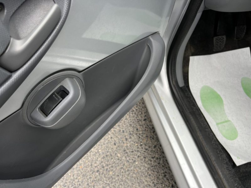 CITROEN C1 1.0 68 Cv 5 PORTES BLUETOOTH CRIT AIR 2 - GARANTIE 1 AN