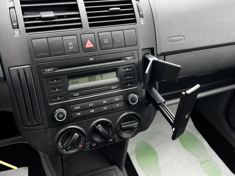 VOLKSWAGEN POLO 4 IV PHASE 2 1.9 TDI 100 Cv 5 PORTES REGULATEUR BLUETOOTH - GARANTIE 1 AN
