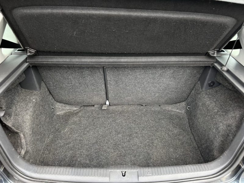 VOLKSWAGEN POLO 4 IV PHASE 2 1.9 TDI 100 Cv 5 PORTES REGULATEUR BLUETOOTH - GARANTIE 1 AN