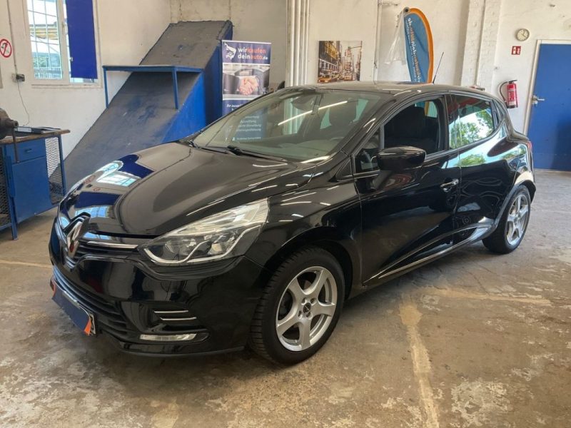 RENAULT CLIO 2016