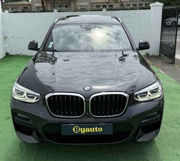 B.M.W. X3 2020