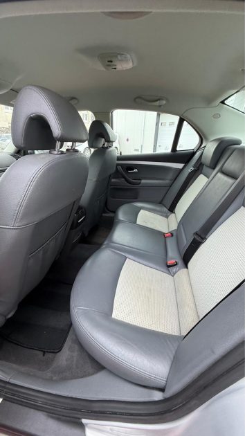 SAAB 9-3 2.0L TURBO VECTOR