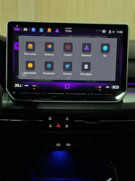 VOLKSWAGEN GOLF 2025