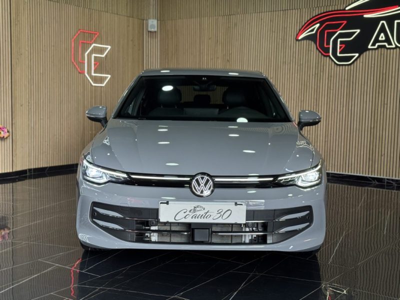 VOLKSWAGEN GOLF 2025