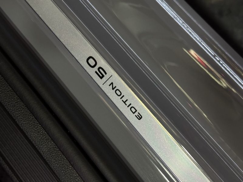 VOLKSWAGEN GOLF 2025