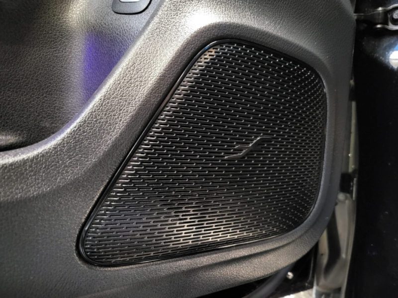 MERCEDES CLASSE A 250E  AMG LINE / TOIT OUVRANT / ECLAIRAGE AMBIANCE / PACK PREMIUM PLUS 