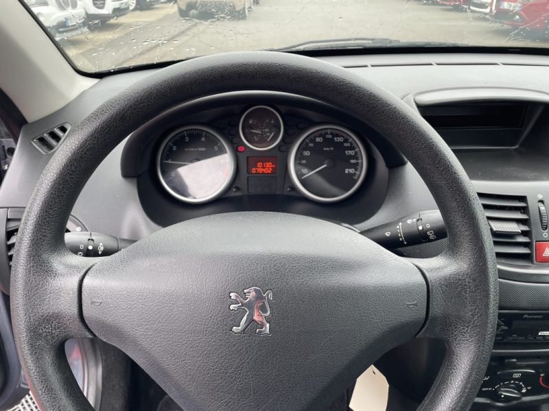 PEUGEOT 206+ 2009