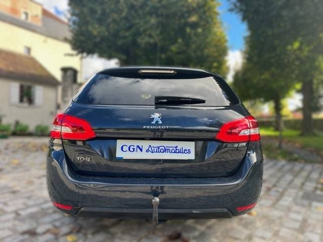 PEUGEOT 308 2019