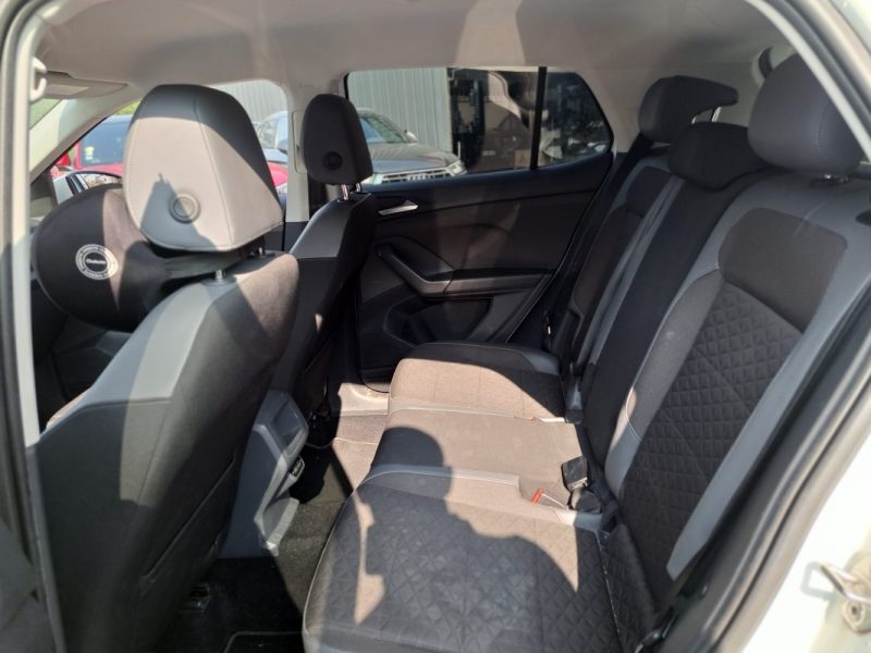 VOLKSWAGEN T-CROSS 2019