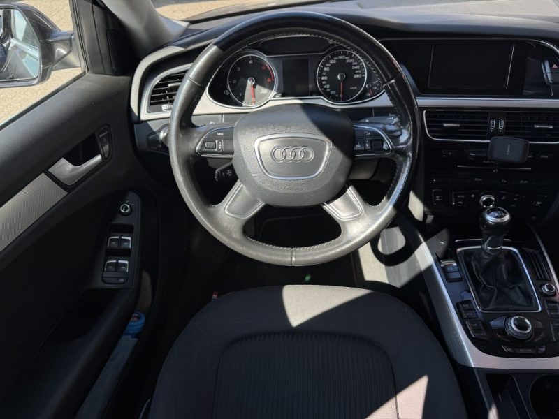 AUDI A4 AVANT 2.0 TDi FAP 143 ch AMBIANTE