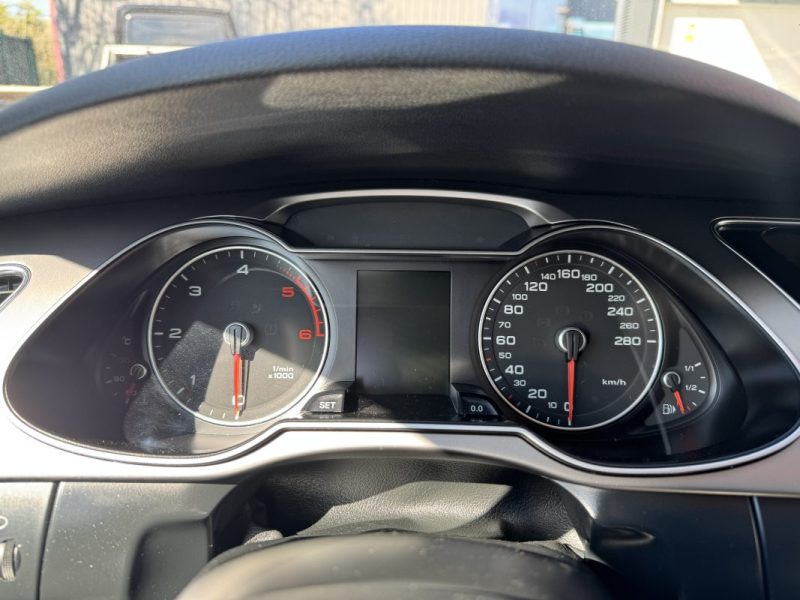 AUDI A4 AVANT 2.0 TDi FAP 143 ch AMBIANTE