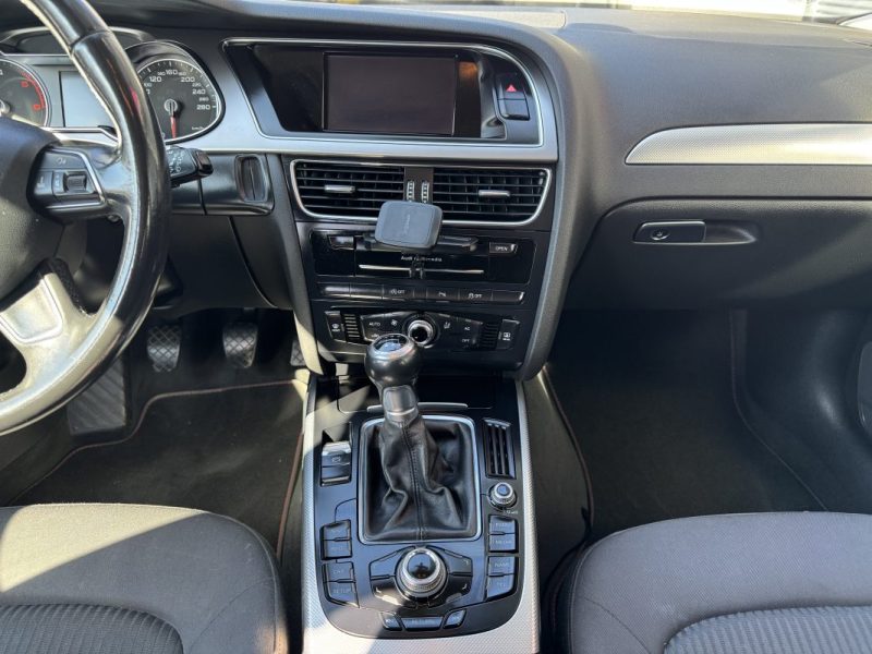 AUDI A4 AVANT 2.0 TDi FAP 143 ch AMBIANTE