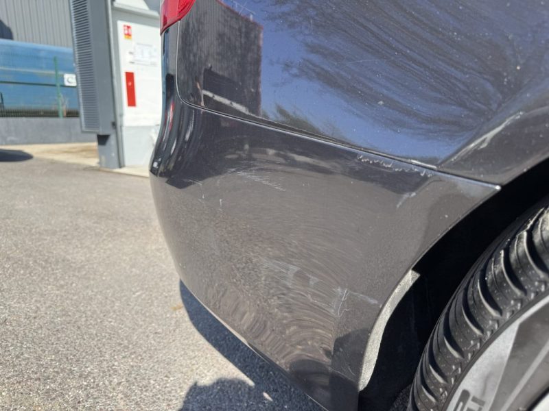 AUDI A4 AVANT 2.0 TDi FAP 143 ch AMBIANTE