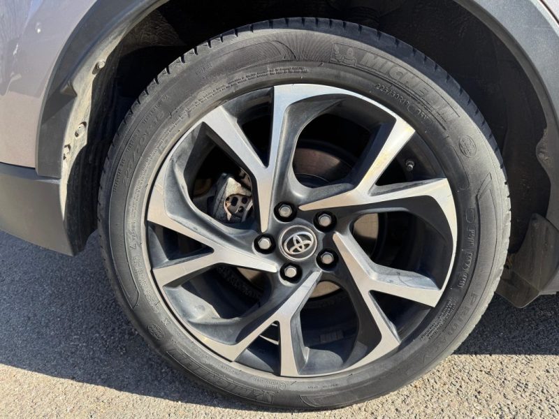 TOYOTA C-HR 122h Edition