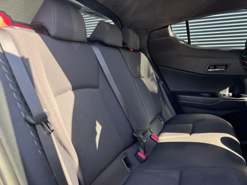 TOYOTA C-HR 122h Edition