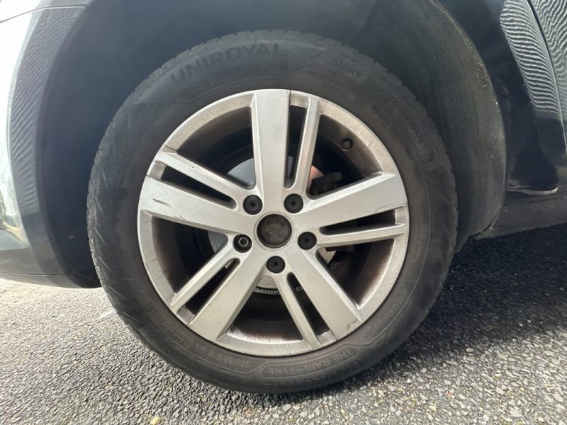 VOLKSWAGEN TOURAN 1.4 TSI 150ch