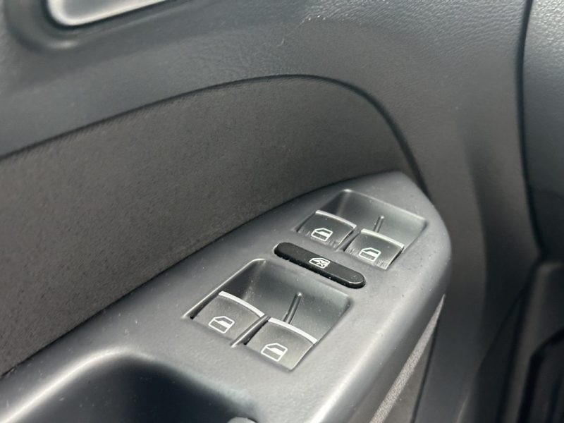 VOLKSWAGEN TOURAN 1.4 TSI 150ch