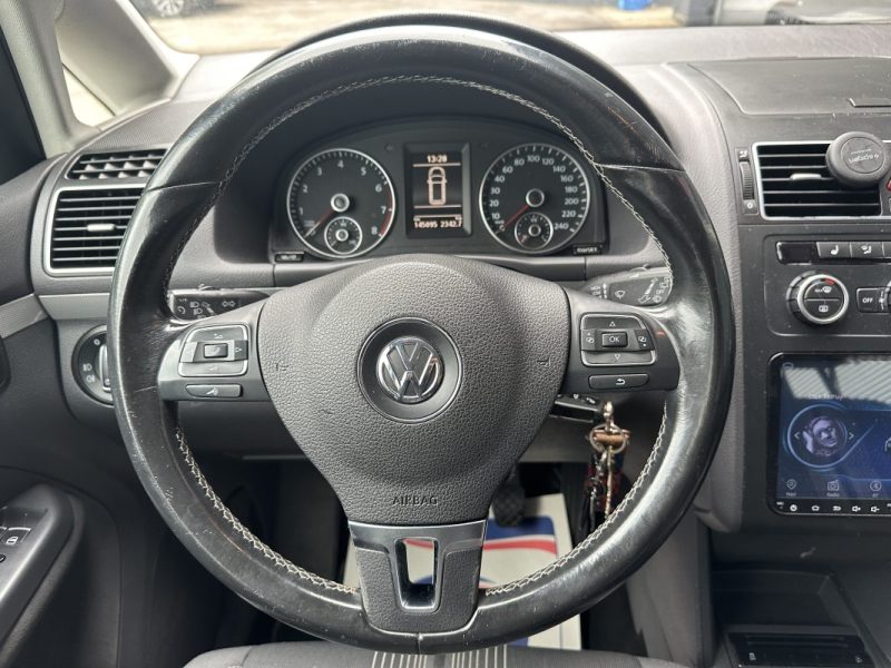 VOLKSWAGEN TOURAN 1.4 TSI 150ch