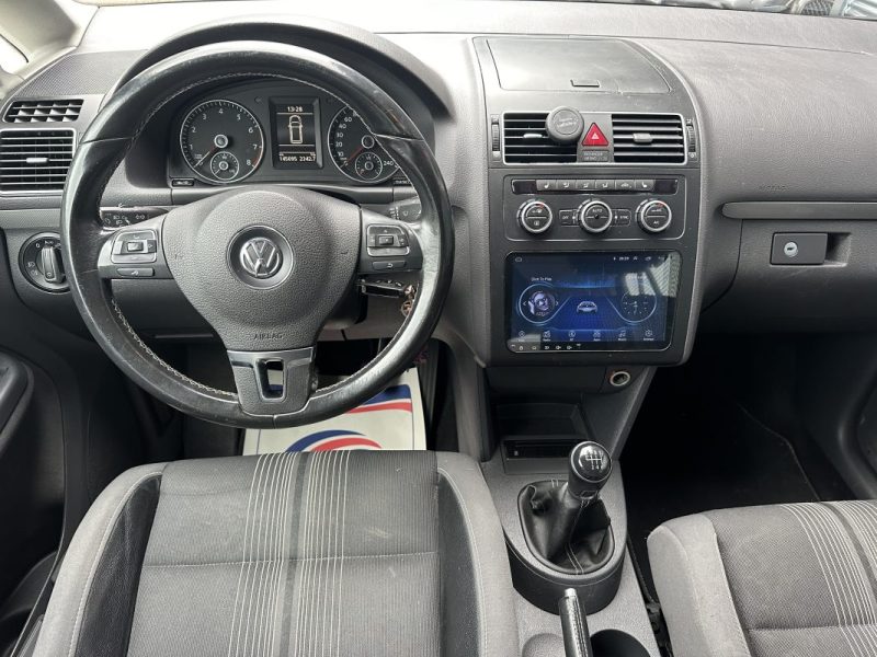 VOLKSWAGEN TOURAN 1.4 TSI 150ch