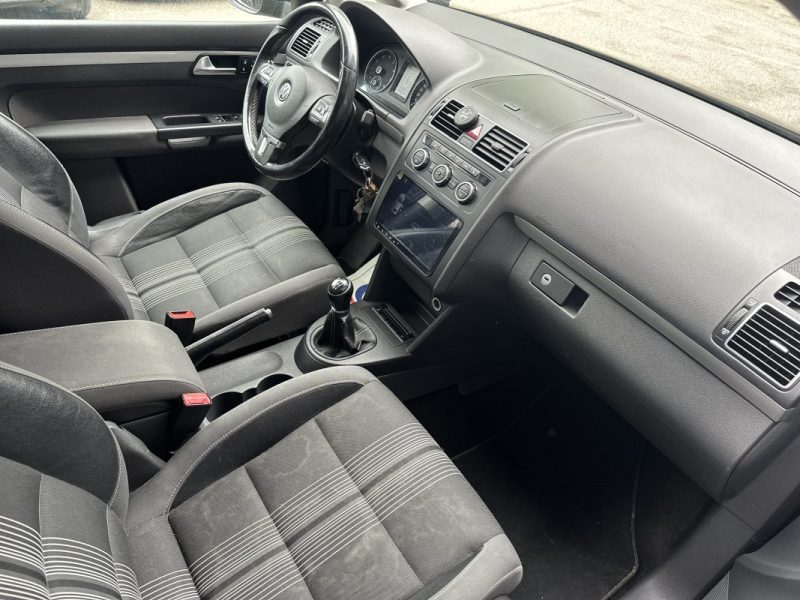 VOLKSWAGEN TOURAN 1.4 TSI 150ch