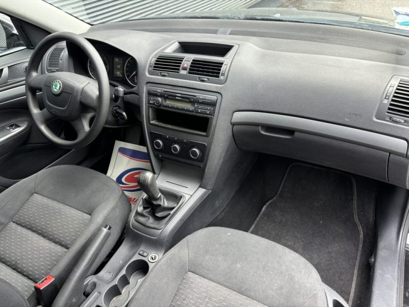 SKODA OCTAVIA 1.6 TDI 105cv 