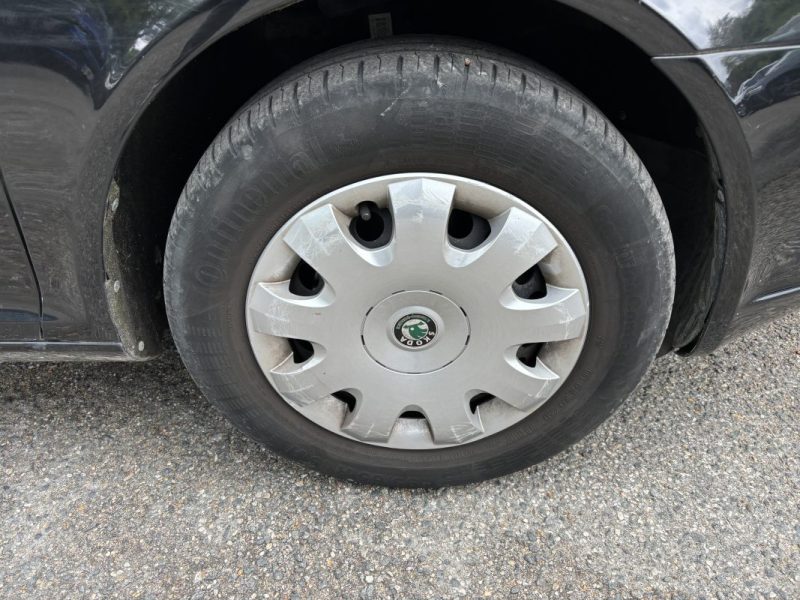 SKODA OCTAVIA 1.6 TDI 105cv 