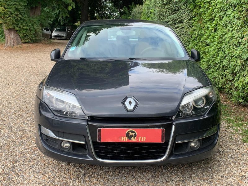 RENAULT LAGUNA 2011
