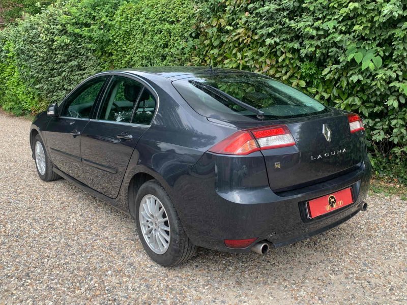 RENAULT LAGUNA 2011
