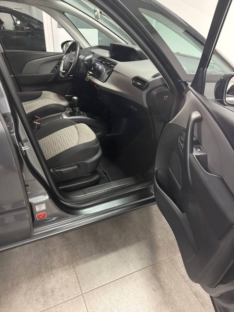 CITROËN C4 Picasso II 2016