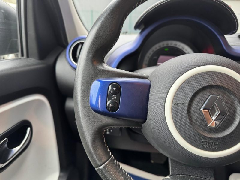 RENAULT TWINGO III 0.9 TCe 90 Cosmic EDC