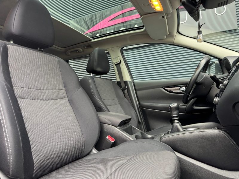 NISSAN QASHQAI 1.2 DIG-T 115 ch Connect Edition