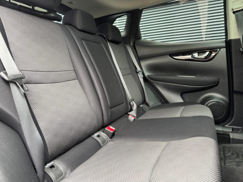 NISSAN QASHQAI 1.2 DIG-T 115 ch Connect Edition