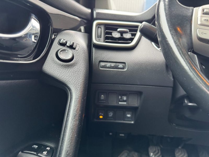 NISSAN QASHQAI 1.2 DIG-T 115 ch Connect Edition