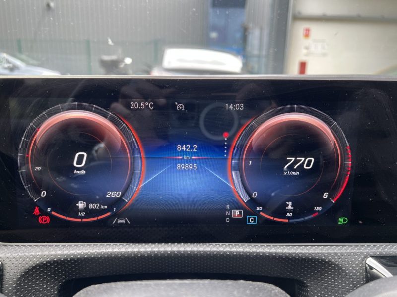 MERCEDES-BENZ Classe A 220 d 2.0 190cv 8G-DCT AMG LINE 