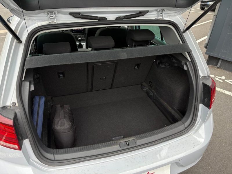 VOLKSWAGEN GOLF 2017