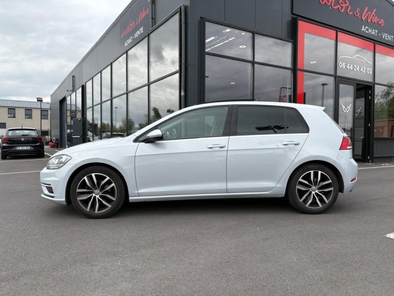 VOLKSWAGEN GOLF 2017