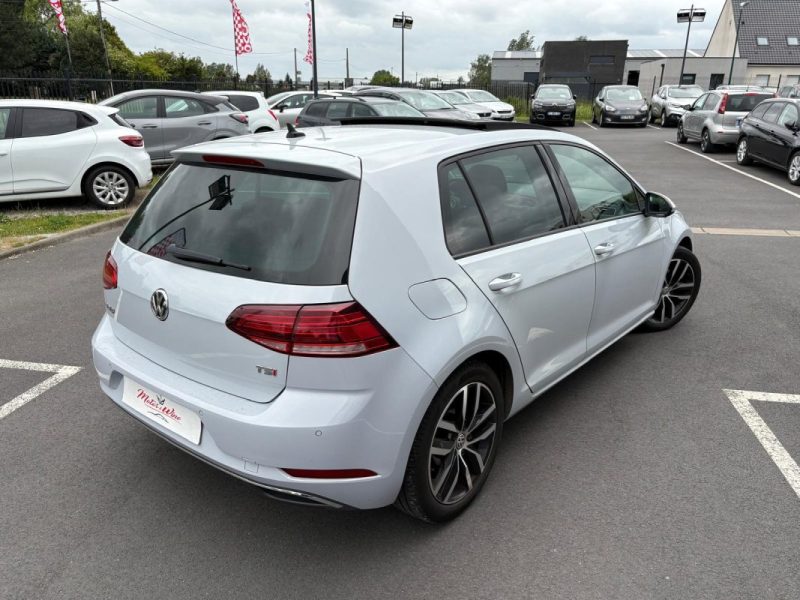 VOLKSWAGEN GOLF 2017