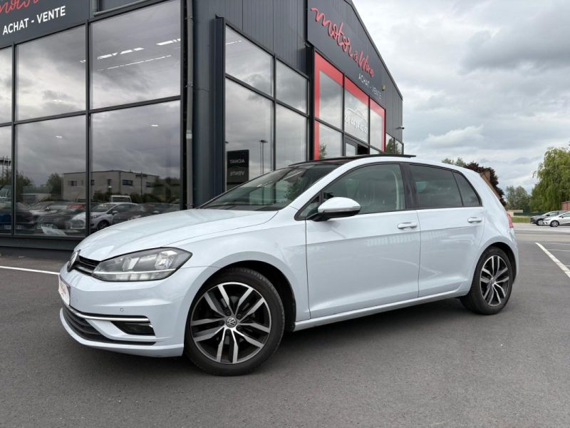 VOLKSWAGEN GOLF 2017