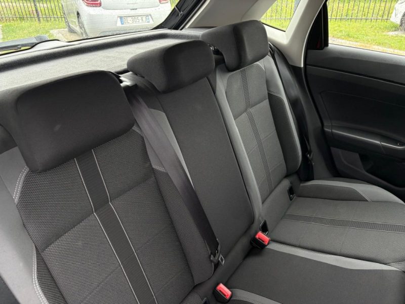 VOLKSWAGEN POLO 2019