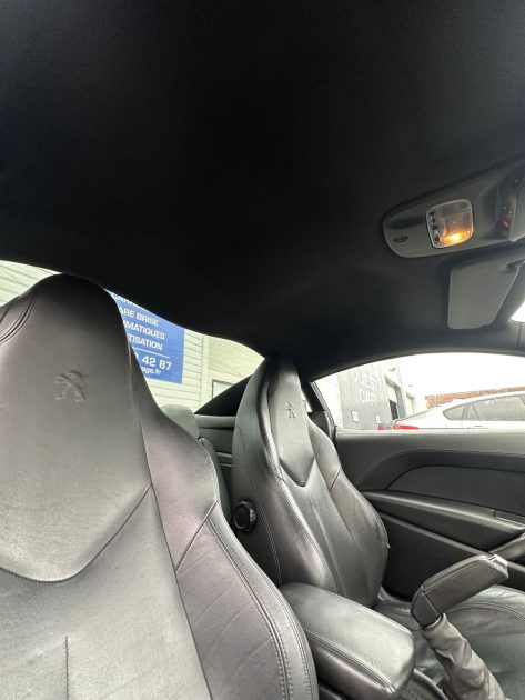 PEUGEOT RCZ 2L HDI GARANTIE REVISÉ