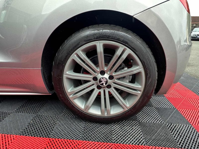 PEUGEOT RCZ 2L HDI GARANTIE REVISÉ