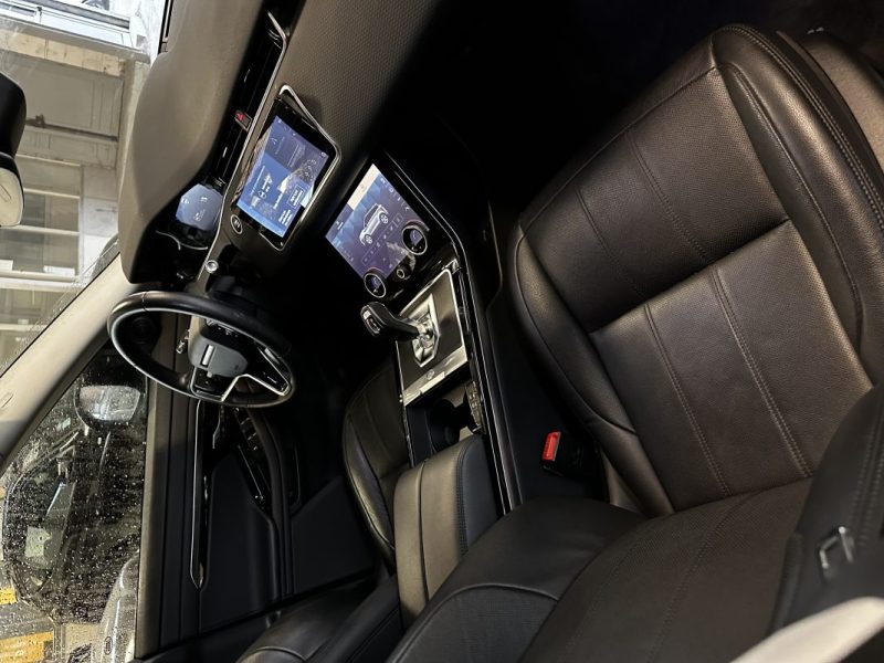 Evoque II P300e PHEV 200 BVA8 AWD