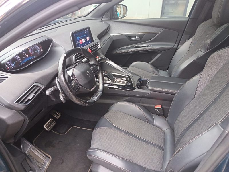 PEUGEOT 5008 1.5 HDI 130CH EAT8