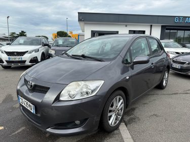 TOYOTA AURIS 2.0 D-4D 126CH GARANTIE