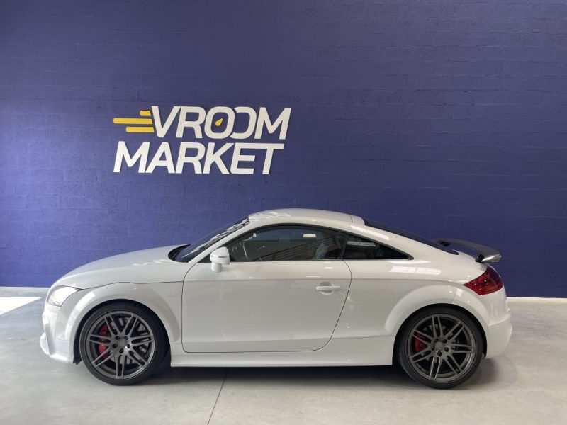 AUDI TTRS 2.5 TFSI 340 QUATTRO S-TRONIC / Française / Gris Suzuka