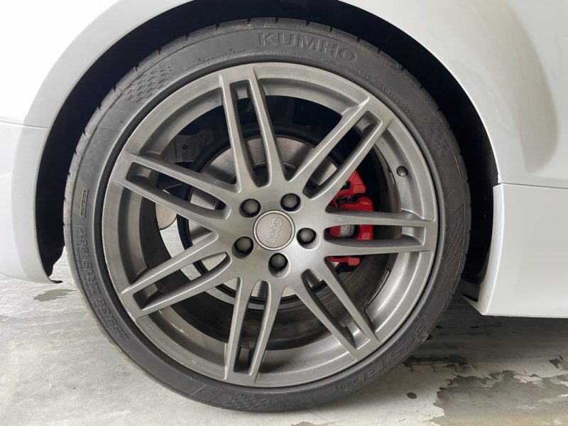 AUDI TTRS 2.5 TFSI 340 QUATTRO S-TRONIC / Française / Gris Suzuka